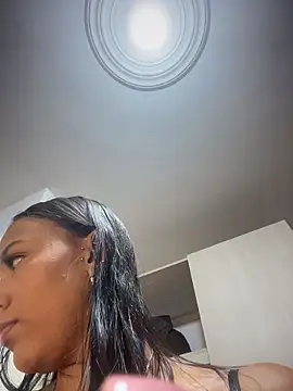 Snapshot of MiilaBlake chatting on February 6, 2026, 7:28 pm MiilaBlake online show from February 6, 2026, 7:28 pm