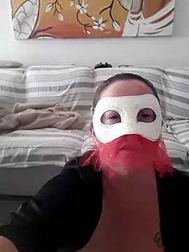 Snapshot of Trivia_magic chatting on February 20, 2026, 11:32 am Trivia magic online show from February 20, 2026, 11:32 am