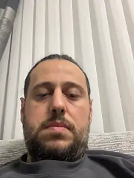 paleron34 online show from February 9, 2026, 9:52 pm