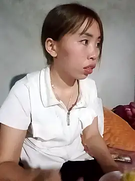 Snapshot of sulove_xx chatting on March 25, 2026, 1:17 pm sulove xx online show from March 25, 2026, 1:17 pm