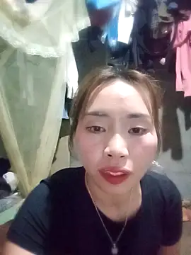 Snapshot of sulove_xx chatting on April 7, 2026, 11:32 am sulove xx online show from April 7, 2026, 11:32 am