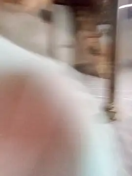 Snapshot of sulove_xx chatting on April 8, 2026, 11:59 pm sulove xx online show from April 8, 2026, 11:59 pm