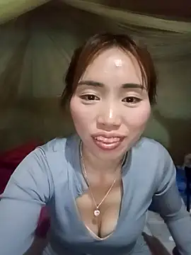 Snapshot of sulove_xx chatting on April 11, 2026, 7:45 am sulove xx online show from April 11, 2026, 7:45 am