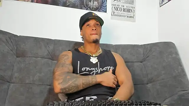  MACCARTHY TAYLOR online show from October 22, 2025, 12:33 am