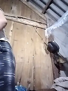 Annaacutee online show from October 26, 2025, 9:59 am