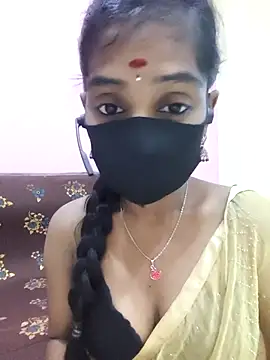 Snapshot of mounika26 chatting on September 10, 2025, 8:03 am mounika26 online show from September 10, 2025, 8:03 am