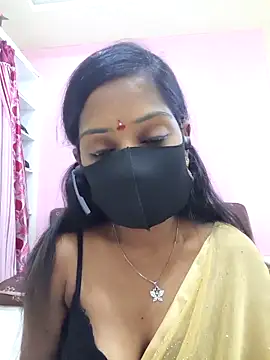 Snapshot of mounika26 chatting on September 25, 2025, 4:49 am mounika26 online show from September 25, 2025, 4:49 am