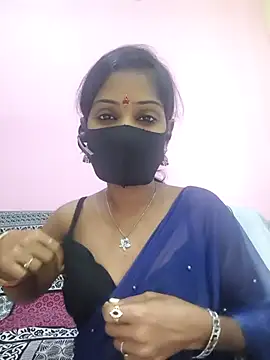 Snapshot of mounika26 chatting on October 18, 2025, 6:05 am mounika26 online show from October 18, 2025, 6:05 am