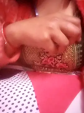 Snapshot of TINASONI chatting on February 13, 2026, 10:50 pm TINASONI online show from February 13, 2026, 10:50 pm