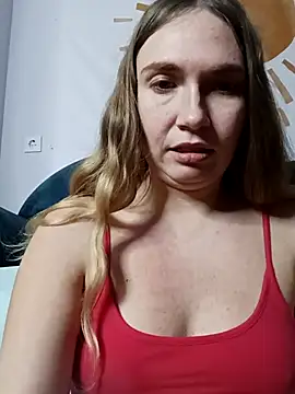 Snapshot of KisaVixen chatting on November 26, 2025, 9:38 pm KisaVixen online show from November 26, 2025, 9:38 pm