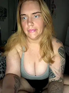 Snapshot of MysteriousMylaX chatting on October 30, 2025, 9:48 pm MysteriousMylaX online show from October 30, 2025, 9:48 pm