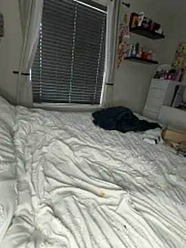 Snapshot of MysteriousMylaX chatting on April 6, 2026, 5:58 pm MysteriousMylaX online show from April 6, 2026, 5:58 pm