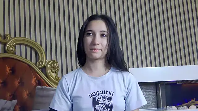 CarolinaBlair online show from May 30, 2026, 4:09 am