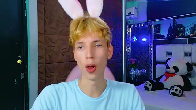 park jimin1 online show from October 12, 2025, 1:10 pm