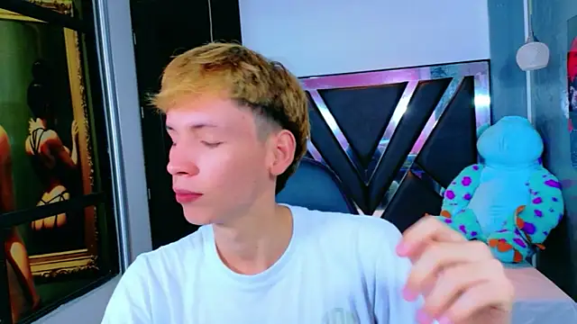 park jimin1 online show from November 19, 2025, 12:05 pm