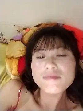 linda bae00 online show from October 10, 2025, 2:27 pm