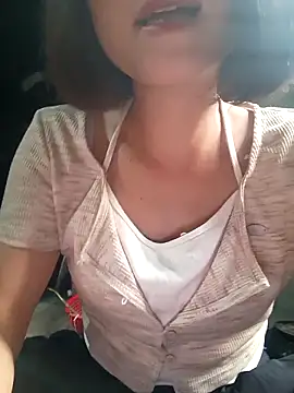 linda bae00 online show from April 15, 2026, 12:39 am