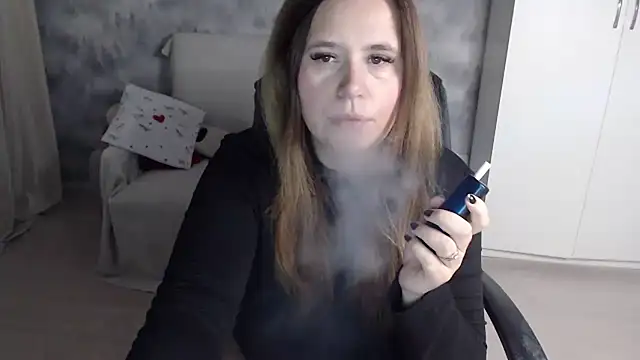 Snapshot of AdelinaLawson chatting on November 24, 2025, 5:56 pm AdelinaLawson online show from November 24, 2025, 5:56 pm