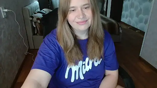 AdelinaLawson online show from May 24, 2026, 3:22 am