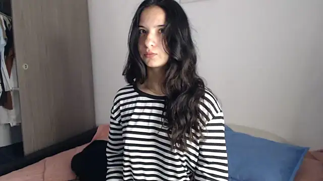 Snapshot of __abrill__ chatting on December 19, 2025, 7:59 am abrill online show from December 19, 2025, 7:59 am