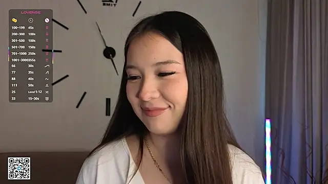 AlberthaEscue online show from September 18, 2025, 4:14 am