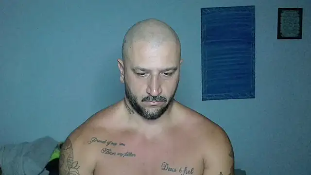 JeanCafa online show from November 14, 2025, 10:40 pm