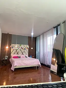 olivia jass online show from June 20, 2026, 12:08 pm