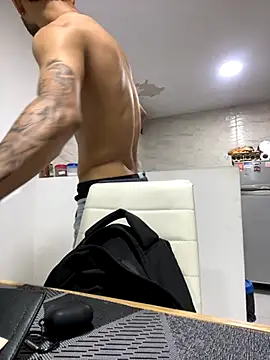 Snapshot of Nas-z09 chatting on September 9, 2025, 1:38 am Nas-z09 online show from September 9, 2025, 1:38 am