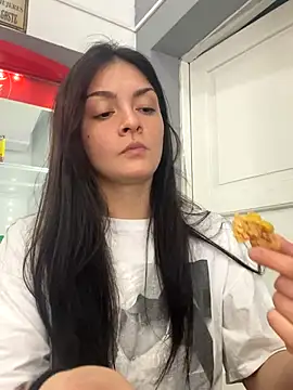 Snapshot of Danielaeliana chatting on September 15, 2025, 6:30 pm Danielaeliana online show from September 15, 2025, 6:30 pm