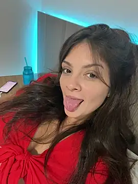 Danielaeliana online show from February 5, 2026, 4:17 am
