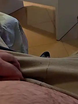 Snapshot of t-dog26 chatting on February 21, 2026, 5:41 am t-dog26 online show from February 21, 2026, 5:41 am