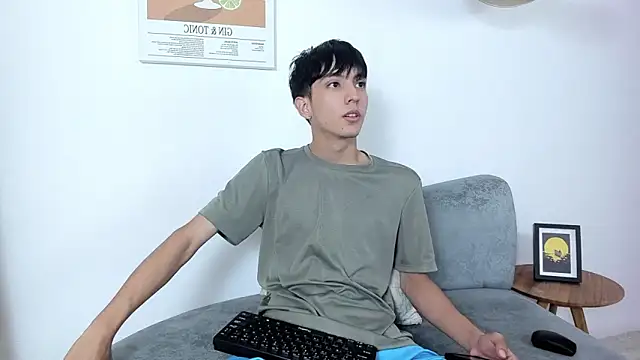 Snapshot of dear_jeycot chatting on October 31, 2025, 1:12 pm dear jeycot online show from October 31, 2025, 1:12 pm