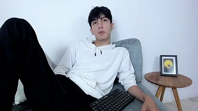 Snapshot of dear_jeycot chatting on November 6, 2025, 1:01 pm dear jeycot online show from November 6, 2025, 1:01 pm