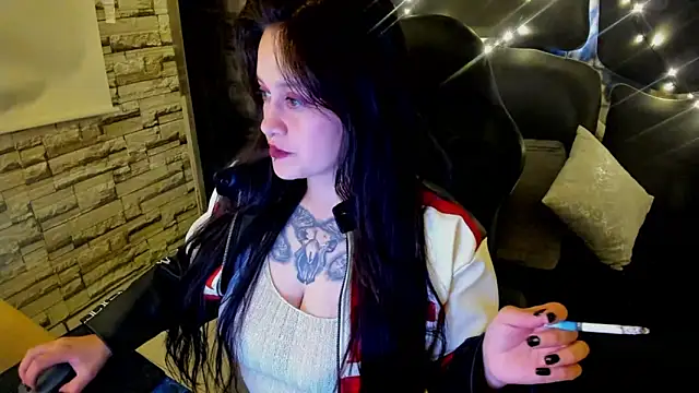 Morana  Hot online show from October 27, 2025, 5:00 am