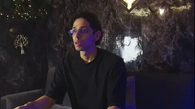 nicolai drake online show from November 21, 2025, 3:16 am