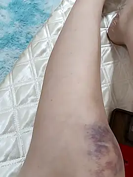 Snapshot of lingling5200 chatting on October 24, 2025, 1:40 pm lingling5200 online show from October 24, 2025, 1:40 pm