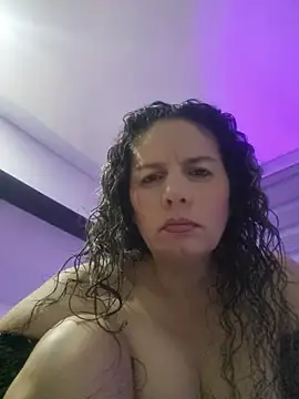 Nina vallon online show from July 17, 2026, 10:33 am