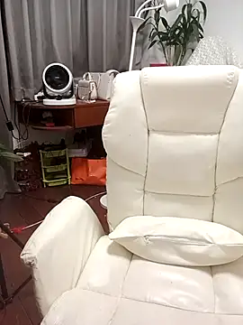 Snapshot of Joanna1122 chatting on November 11, 2025, 11:43 am Joanna1122 online show from November 11, 2025, 11:43 am