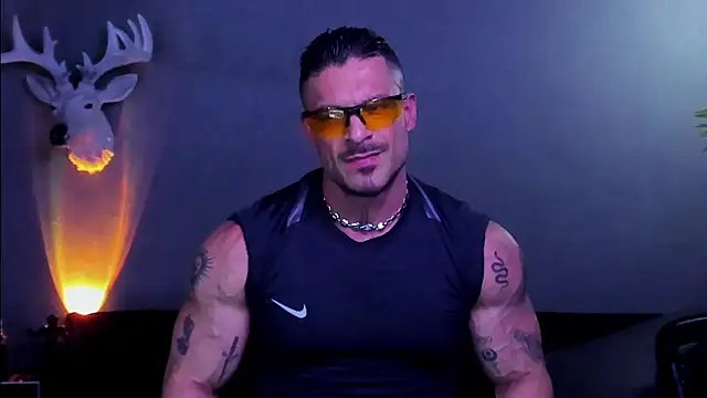 Snapshot of dennis_cox1 chatting on February 6, 2026, 6:07 am dennis cox1 online show from February 6, 2026, 6:07 am