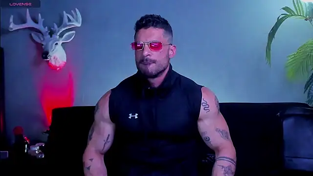 Snapshot of dennis_cox1 chatting on February 26, 2026, 2:10 am dennis cox1 online show from February 26, 2026, 2:10 am