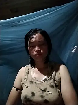   Ngoc20   online show from September 9, 2025, 8:58 am