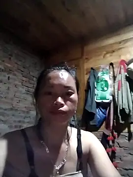   Ngoc20   online show from October 20, 2025, 5:08 am