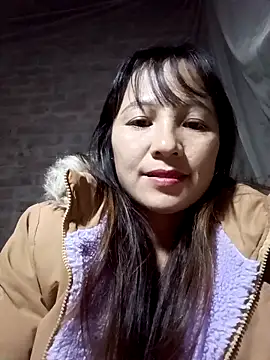 Mini3333 online show from December 21, 2025, 2:24 pm