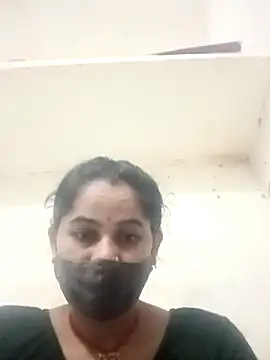 JULEE-740 online show from November 9, 2025, 3:43 pm