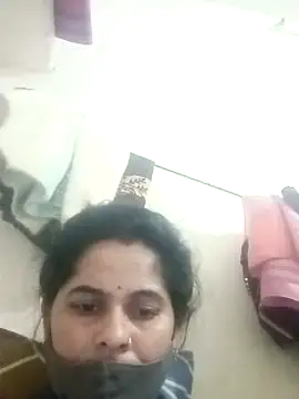 JULEE-740 online show from November 12, 2025, 5:52 am