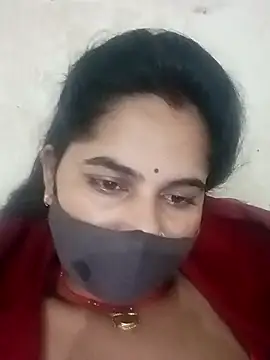 JULEE-740 online show from December 17, 2025, 4:13 pm