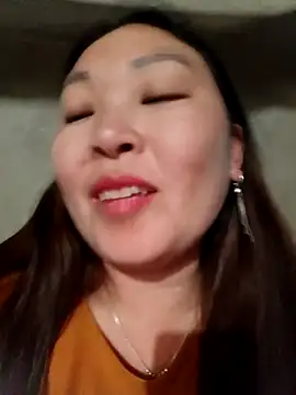 phunphun online show from November 12, 2025, 1:33 pm