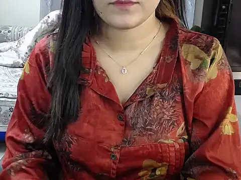 Snapshot of Ridiha_Pari chatting on January 14, 2026, 7:47 am Ridiha Pari online show from January 14, 2026, 7:47 am