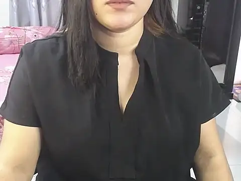 Snapshot of Ridiha_Pari chatting on February 18, 2026, 4:52 am Ridiha Pari online show from February 18, 2026, 4:52 am