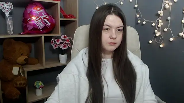 Snapshot of MavkaCute chatting on February 17, 2026, 6:58 pm MavkaCute online show from February 17, 2026, 6:58 pm